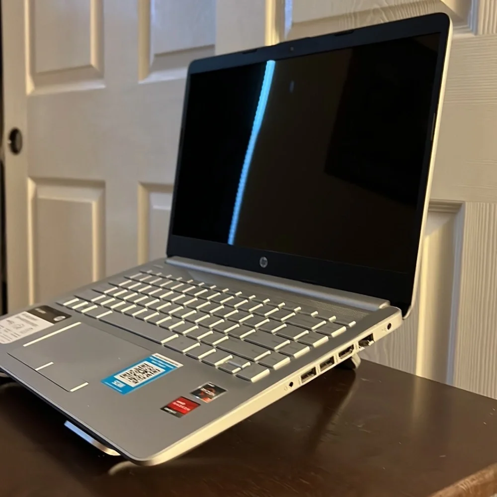 HP Laptop model 14-dk1022mw